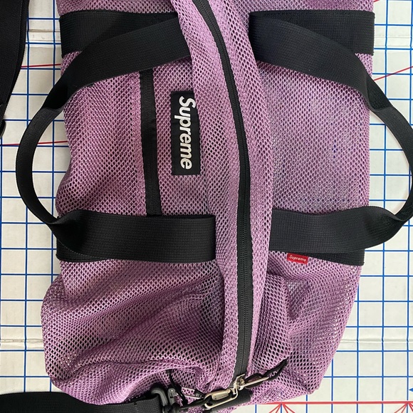 😈💜 Authentic SS16 Supreme Mesh Pastel Purple Duffle Bag 💜😈 - Picture 8 of 15